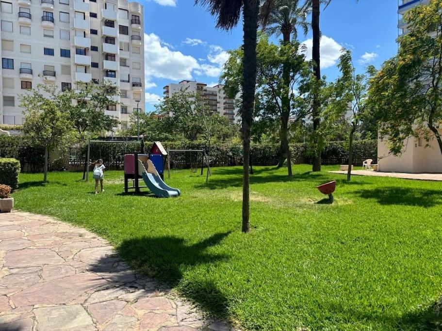 Apartamento Relax En Playa De L'Ahuir Gandia Playa de Gandía Exterior foto